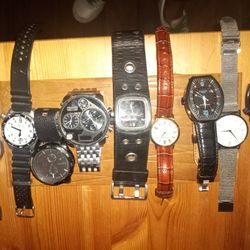Lot Of 8  Watches 