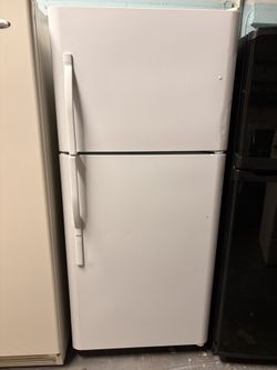 Kenmore Refrigerator 