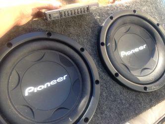 12" pioneer