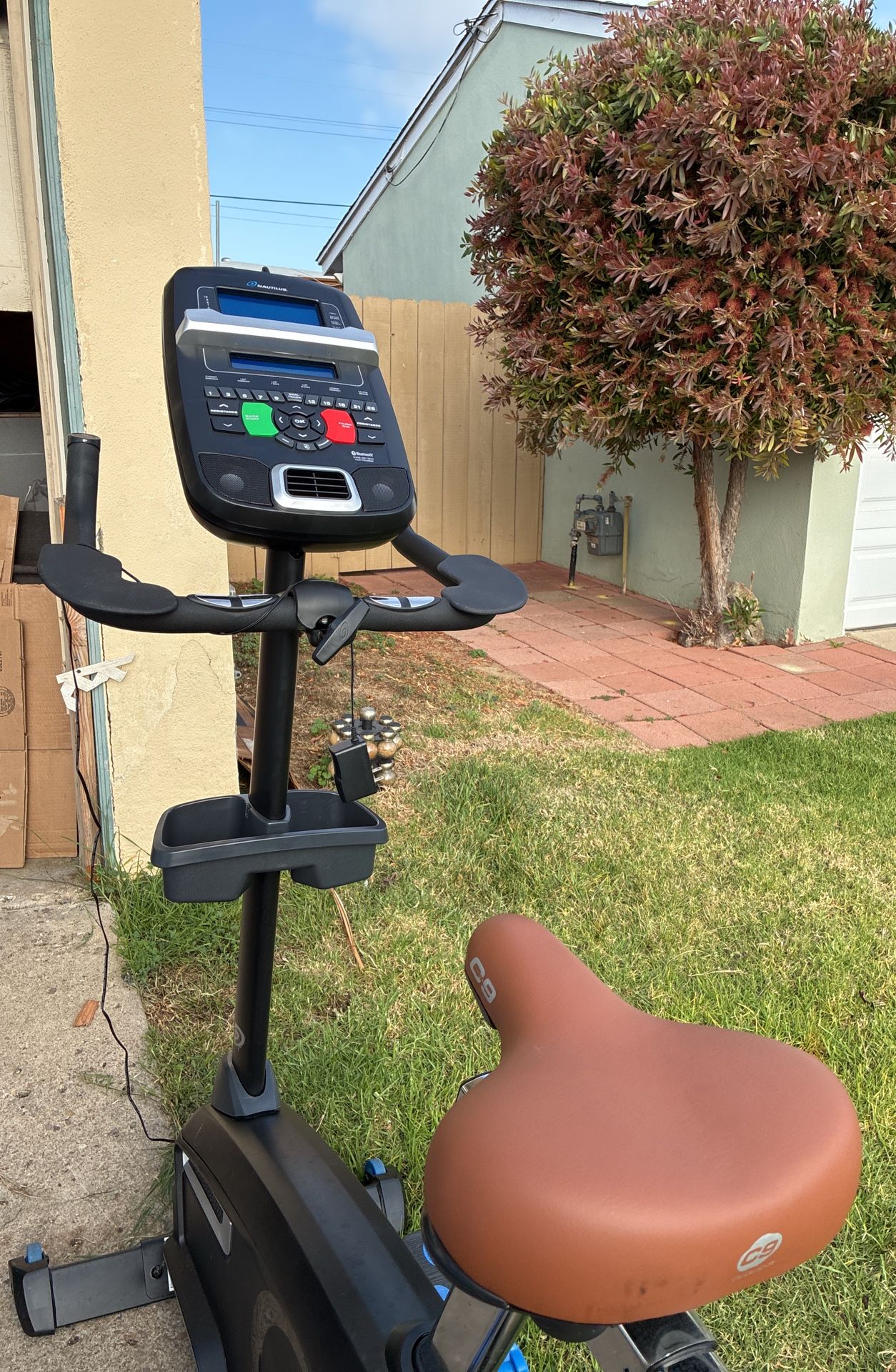 Nautilus New Exercise Work Out Bike