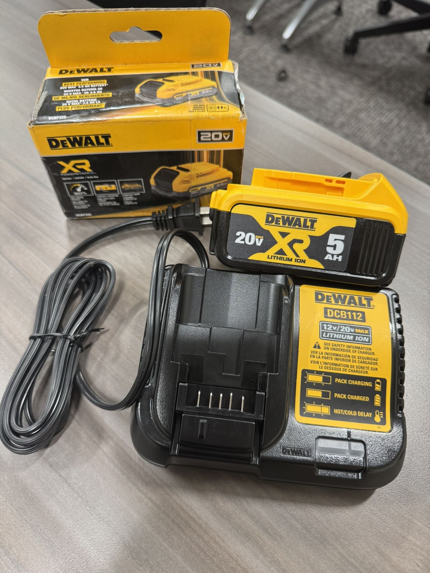 DeWALT Battery’s And Charger