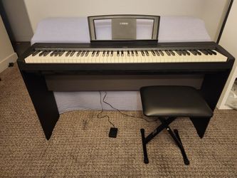 Yamaha P-71 digital piano