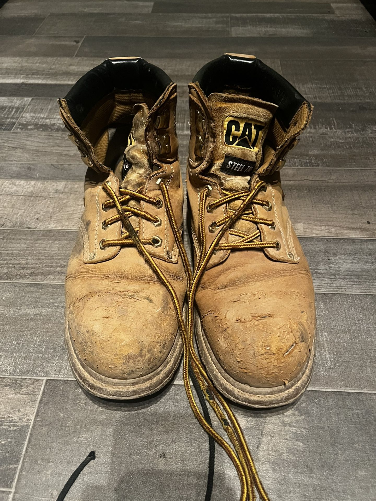 CAT Steel toe work boots/shoes