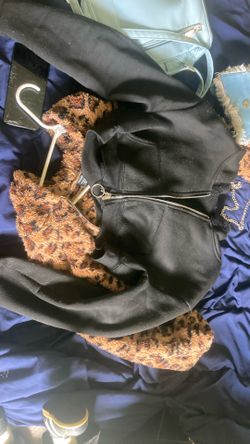 Black Cropped Jacket 