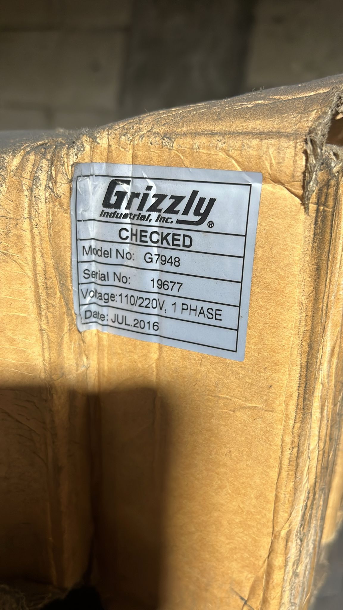 Grizzly G7948 110/220V, 20 Inch 12 Speed Floor Drill Press