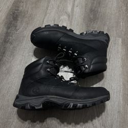 TIMBERLAND Rangeley Mid Hiker Leather Hiking Boots 9811R in Black Men Size US 9