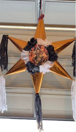 WWE  Star Pinata