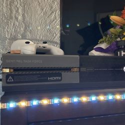 Xbox One 1tb Call of Duty Edition Bundle + Games