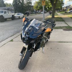 2005 Ducati Superbike 749s