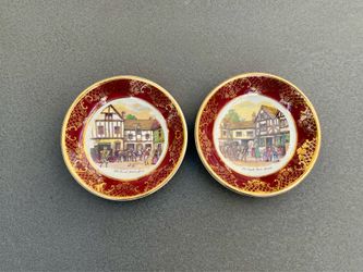 Vintage Weatherby Hanley England Royal Falcon Ware Collector plates (2)