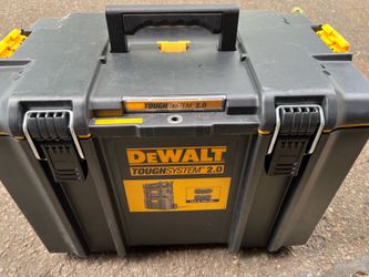 Dewalt pack out brand new