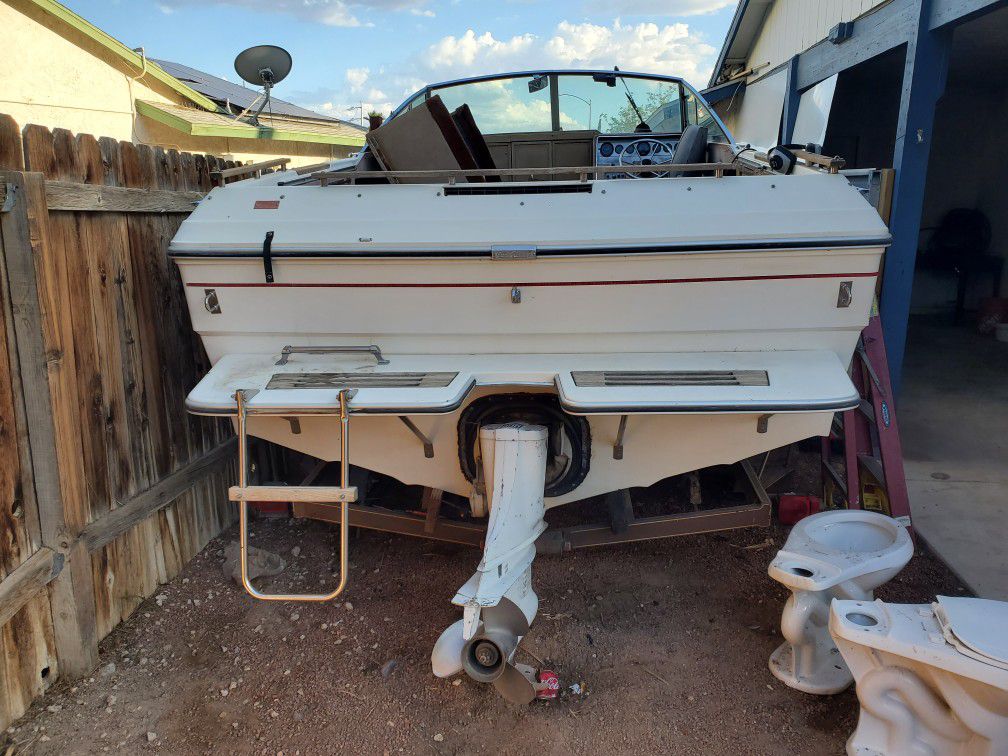1982 drive train only.  Boat not for sale no papers Sea ray Motor w outdrive $1200 .00 . Trailer 22ft tandem $1000.00