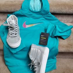 Girls Van's and Nike Hoodie