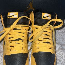 JORDAN 1 RETRO HIGH OG 'POLLEN'