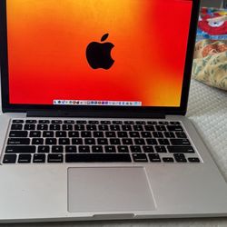MACBOOK with Protools, FL STUDIO, Photoshop & Final Cut Pro