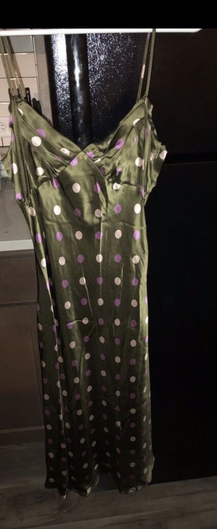 NEW WITHOUT TAGS VINTAGE BETSEY JOHNSON NEW YORK OLIVE GREEN POLKA DOT SATIN DRESS