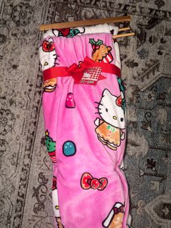 Hello kitty blanket