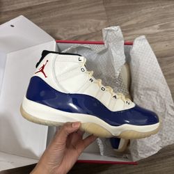 Air Jordan Retro 11 Rare Air Size 9.5 Men Brand New