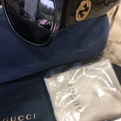 Gucci Lrg https://offerup.com/redirect/?o=TG9nby5OZXc=.All Accessories 