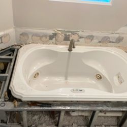 Great Tub With Jet stream 