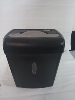 Black Paper Shredder/ cortadora de papel