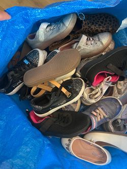 Girl shoes size 12t-13t