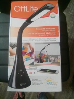 Ottlite Swerve USB Desk Lamp
