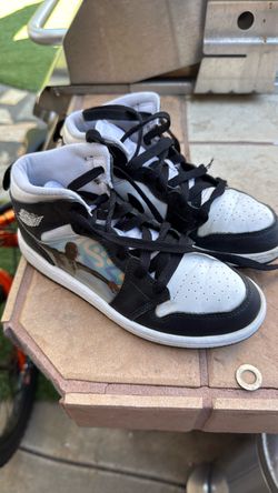 Jordan GRADE SCHOOL Air Jordan 1 Mid GS "Hologram" DR9495 001