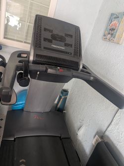 Treadmill 