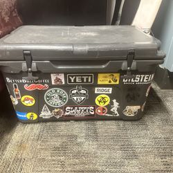 Yeti Cooler 35