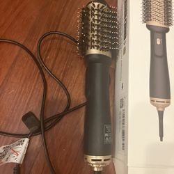 Giant Hair Dryer Brush Barely Used Blowout Brush