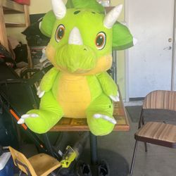 Big Stuffed Animal 