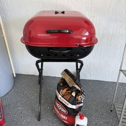 Charcoal Grill + Charcoal + Lighter Fluid (Ready to Use Bundle)