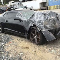 Cámaro Parting Out 