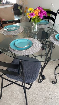 Glass Dining room table set included