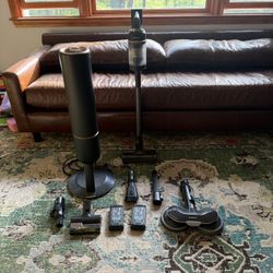 Samsung Bespoke Jet Cordless Stick Vacuum with Mop Attachment & Cleaning Station – Like New