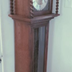 Grandfather Clock 