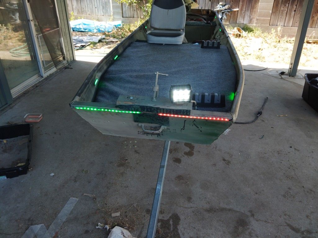 Best Deal Around Fishing Boat