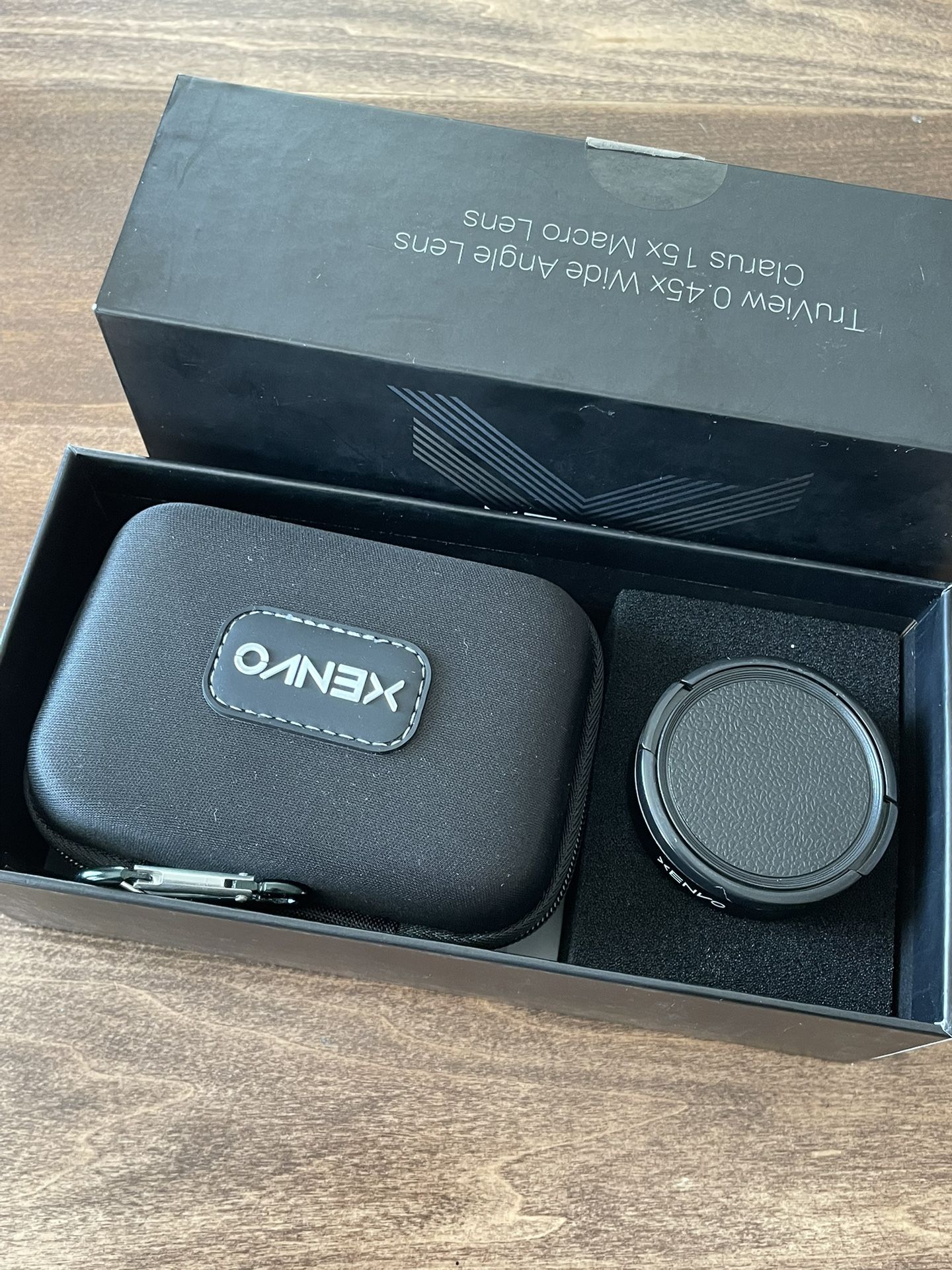 New Pro Lens Kit for iPhone and Android, Macro and Wide Angle Lens with LED Light and Travel Case Black