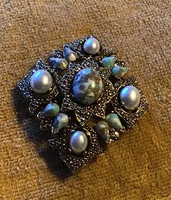 Sarah Coventry Faux Pearl and Turquoise Brooch. Vintage.