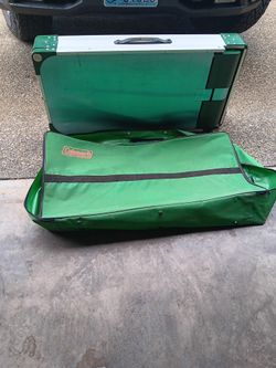 Vintage coleman exponent portable camping kitchen