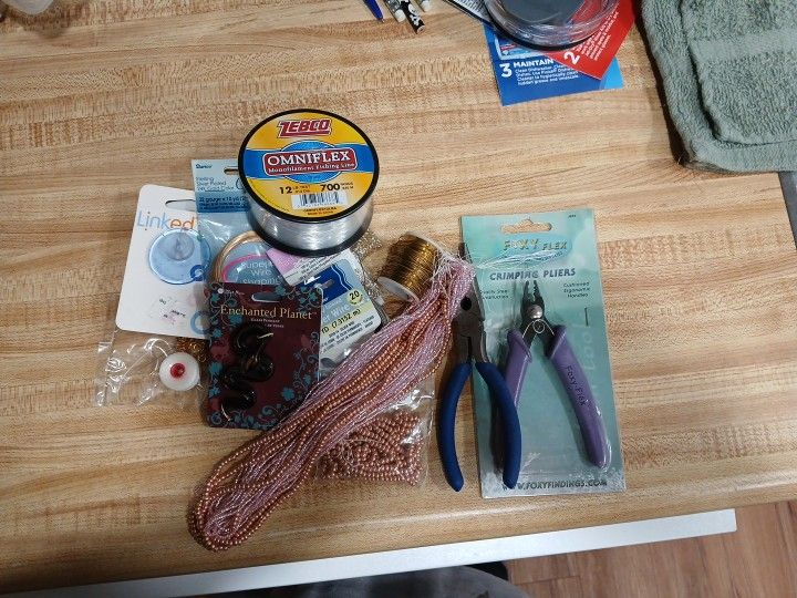 JEWELRY MAKING SUPPLIES