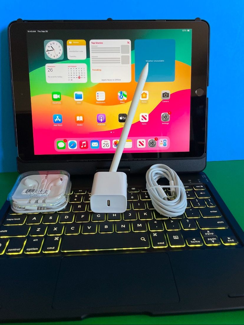 Apple IPad 9th Generation (10.2” Retina /Touch ID /IOS 18/ 2021 Model) 64GB with Pen, Keyboard  & Accessories 