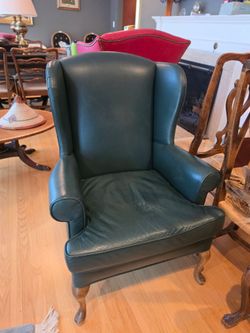 Vintage Green Leather Wingback Chair – Classic Accent Chair