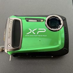 Fujifilm Finepix XP100 