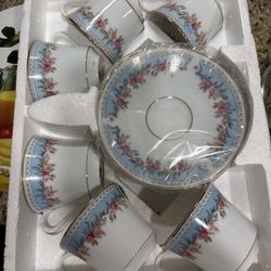 12 Piece China Set
