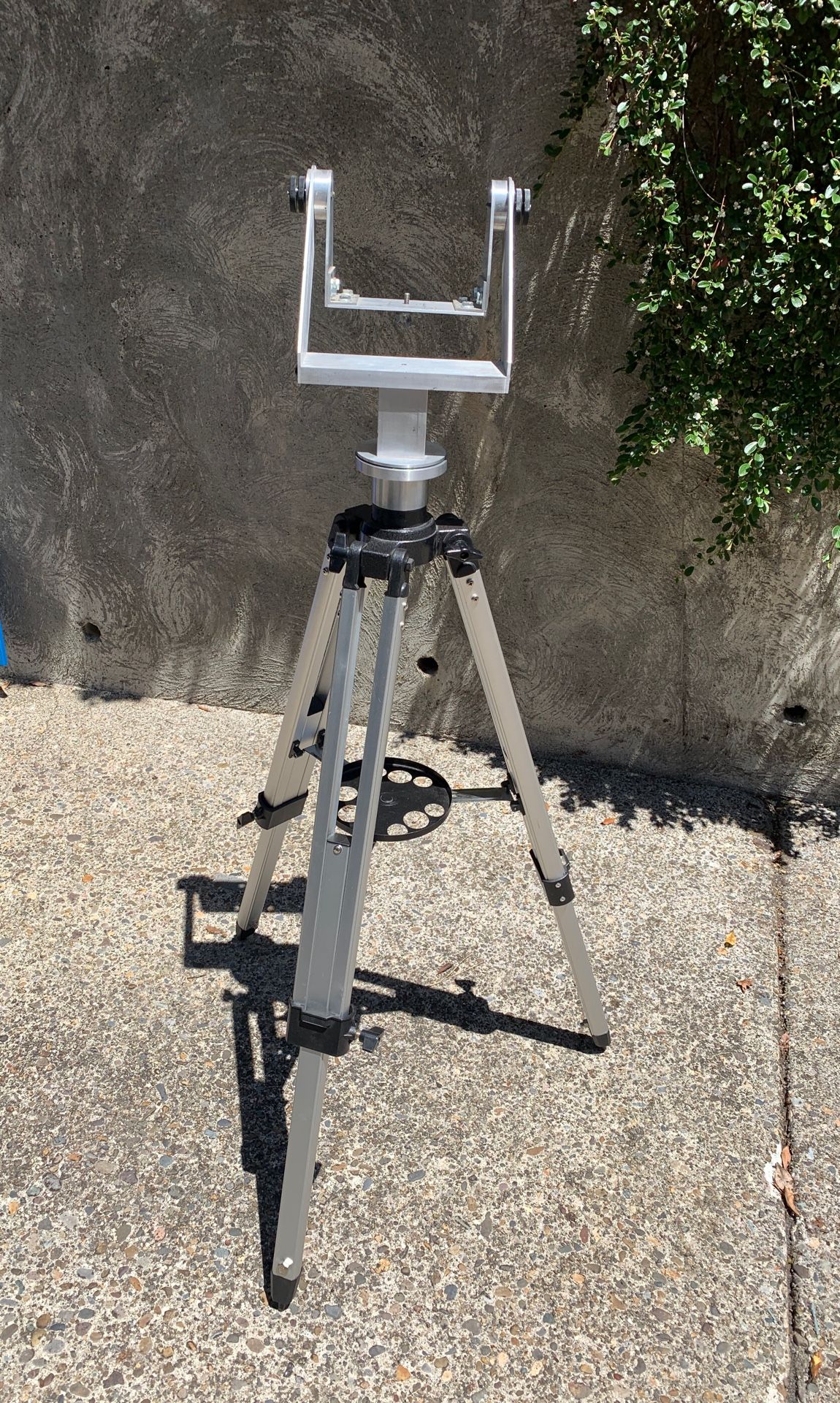 Celestron Telescope Tripod with alt-azimuth AND equitorial mounts