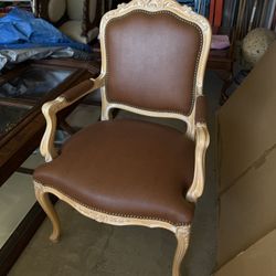 Beautiful Brown Accent Chair For Room 