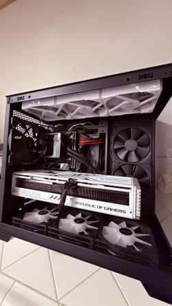 ASUS ROG Gaming Computer