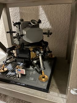 Moon landing Lego set